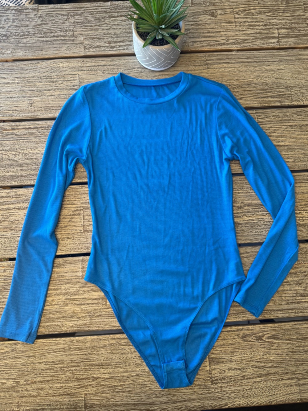NWOT Women's Loose fit Long-Sleeve One-Piece Bodysuit, Bright Blue, Sz Medium